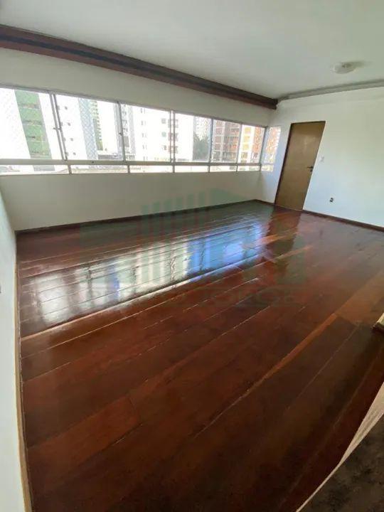 Apartamento à venda com 3 quartos, 97m² - Foto 4