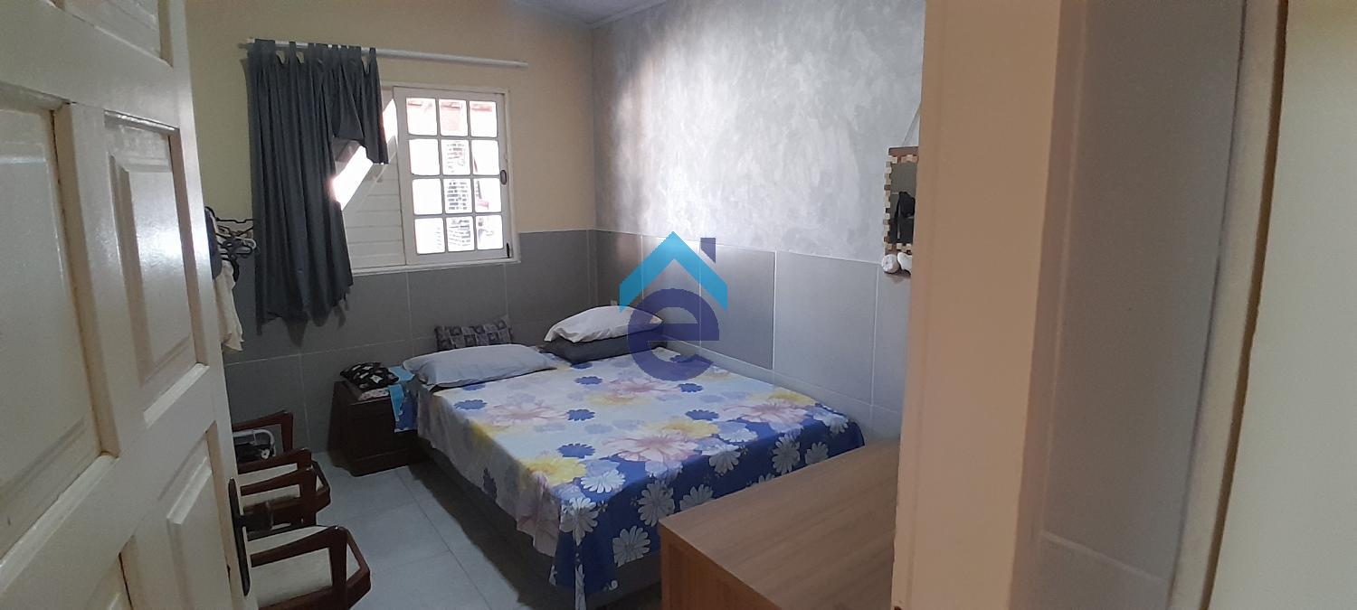 Casa à venda com 2 quartos, 90m² - Foto 13