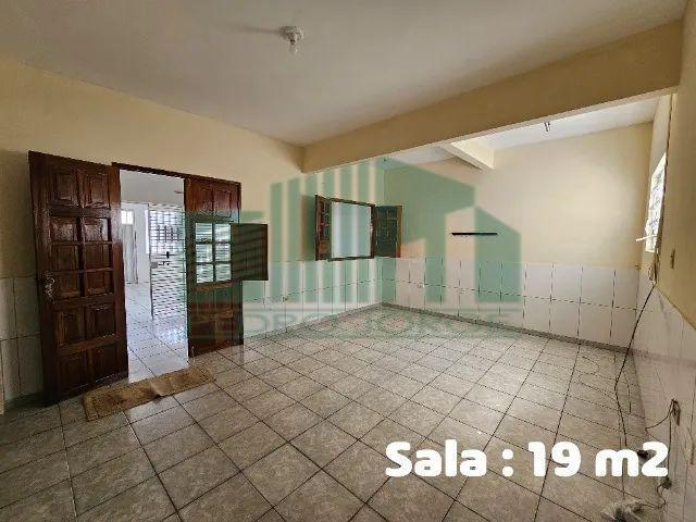 Casa à venda com 3 quartos, 142m² - Foto 3