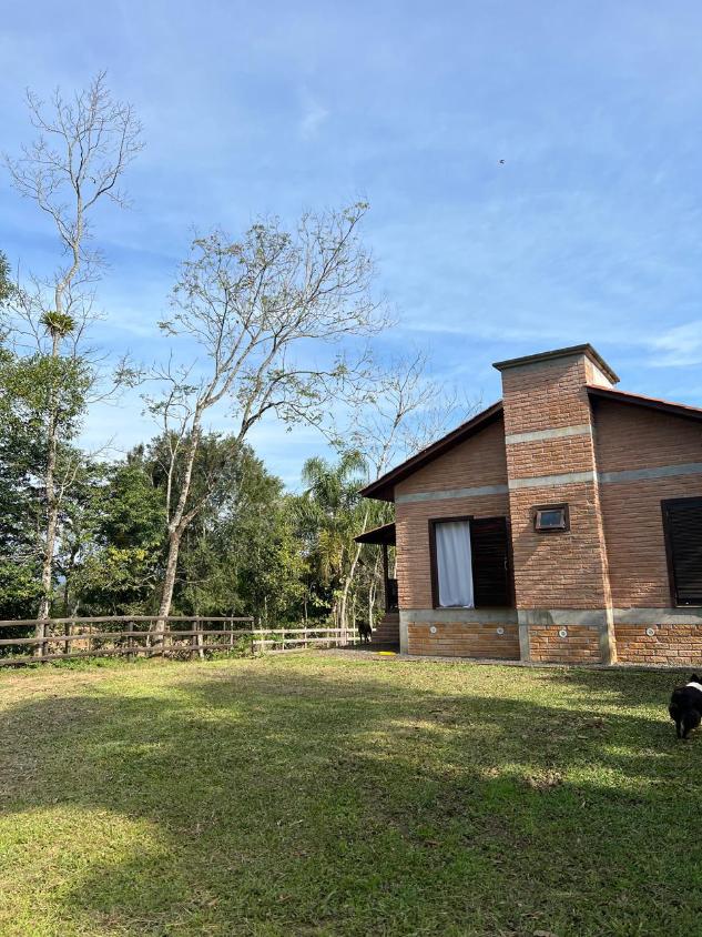 Fazenda à venda com 2 quartos, 120m² - Foto 1