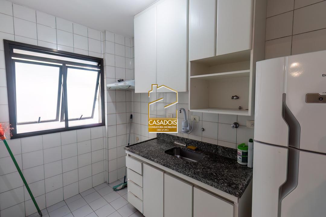 Apartamento para alugar com 1 quarto, 45m² - Foto 11