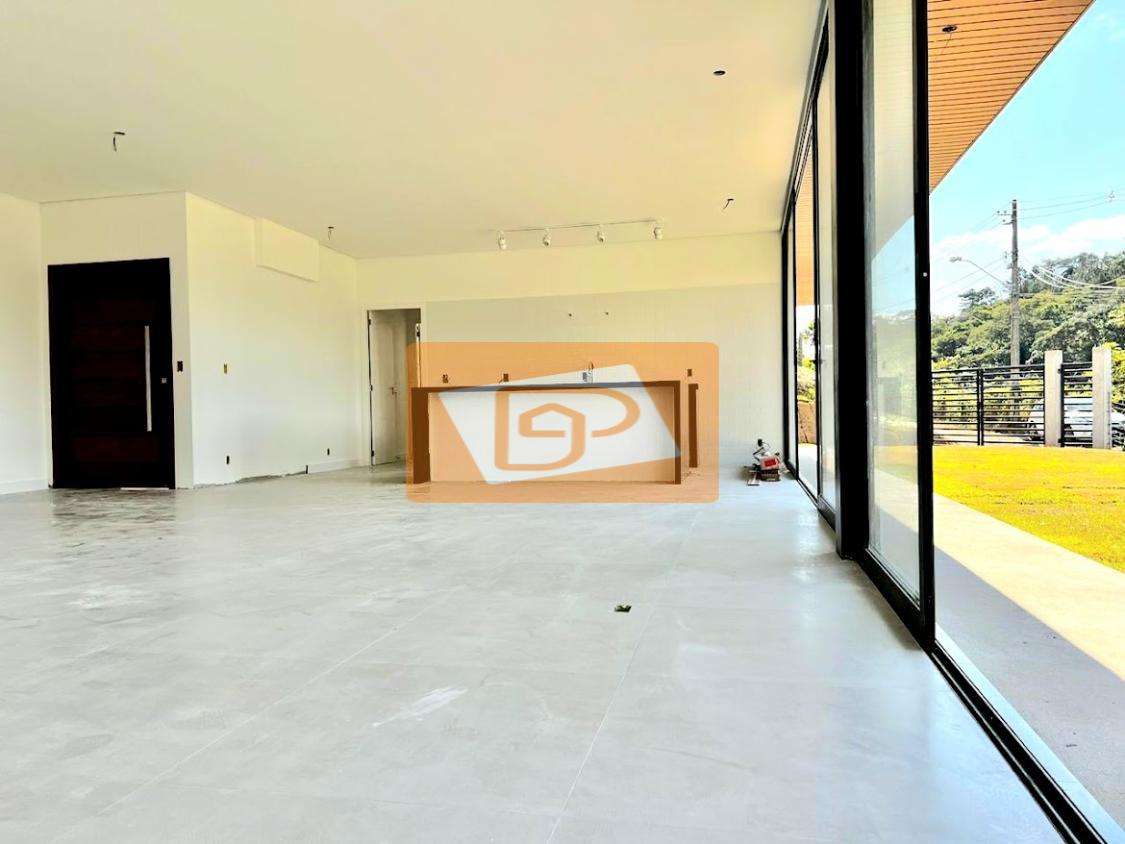 Casa à venda com 3 quartos, 180m² - Foto 5