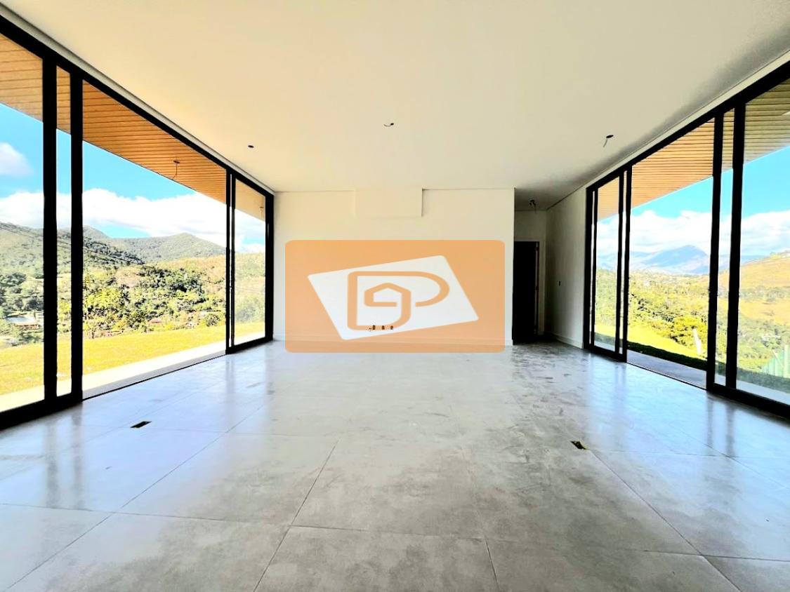 Casa à venda com 3 quartos, 180m² - Foto 3