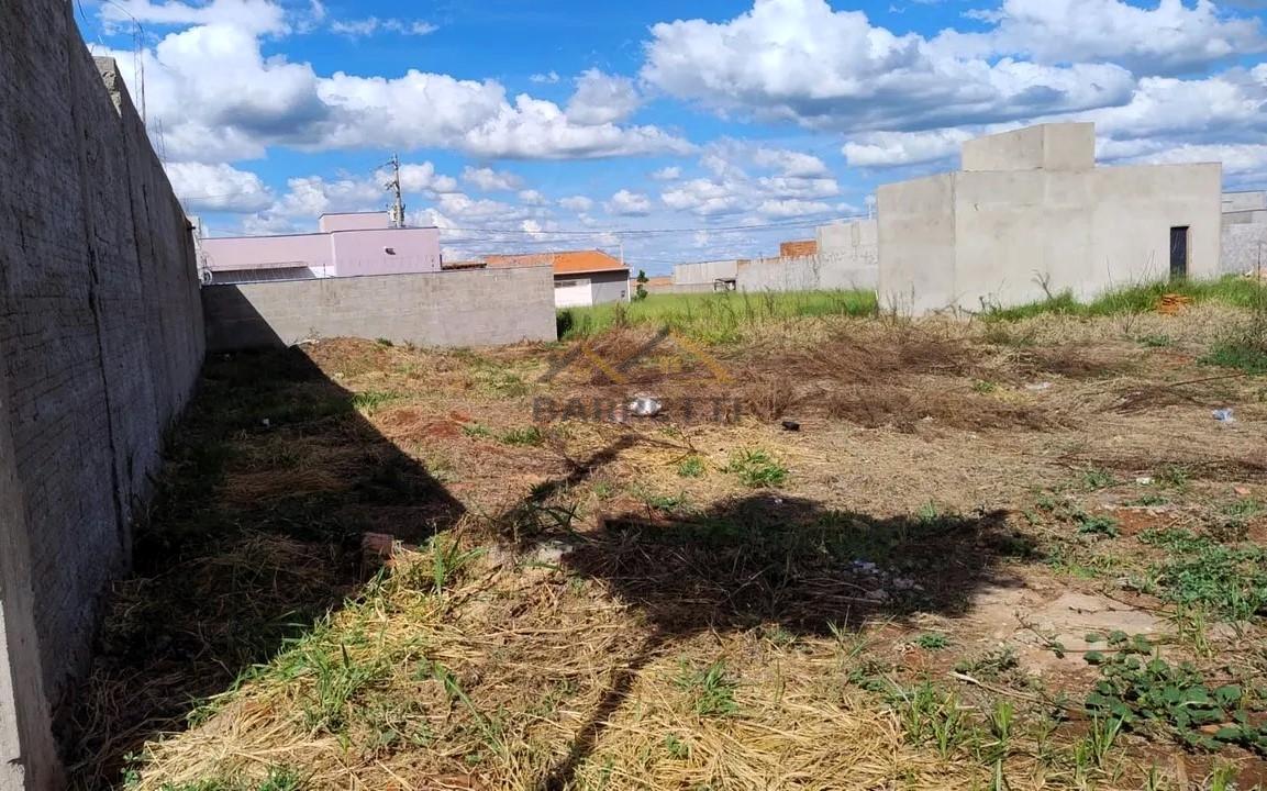 Terreno à venda, 250m² - Foto 2