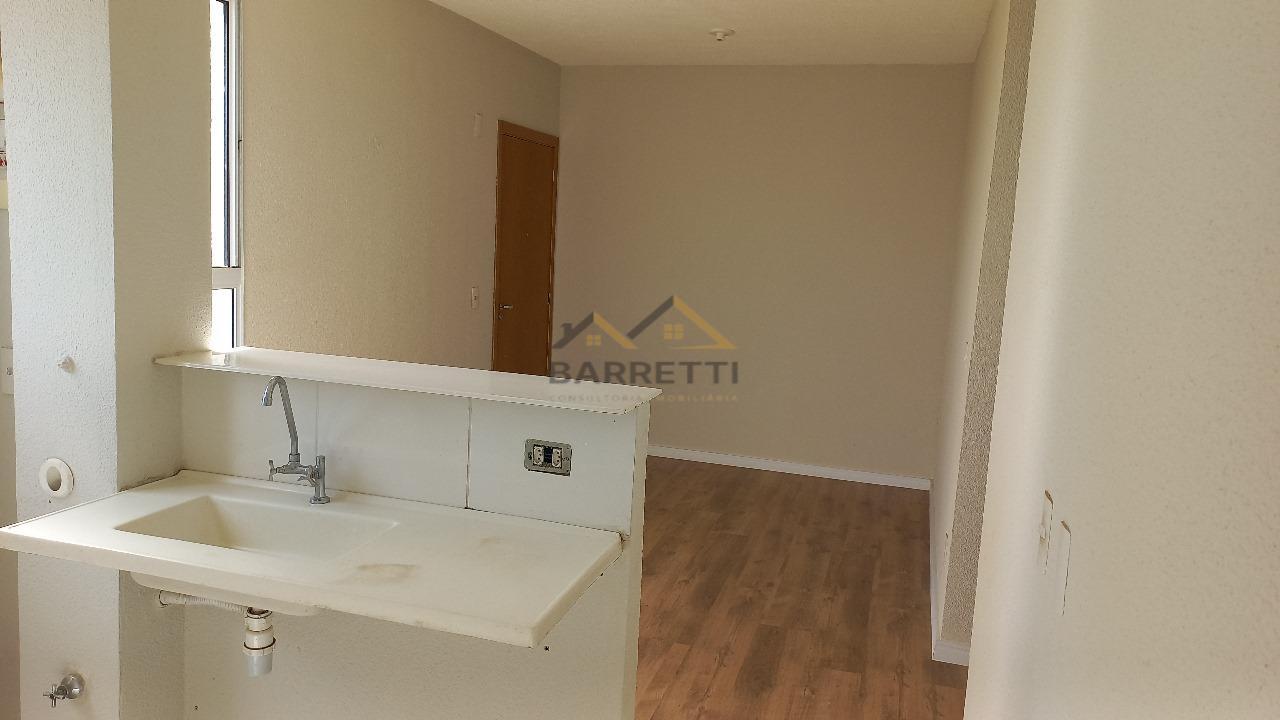 Apartamento à venda com 2 quartos, 45m² - Foto 2