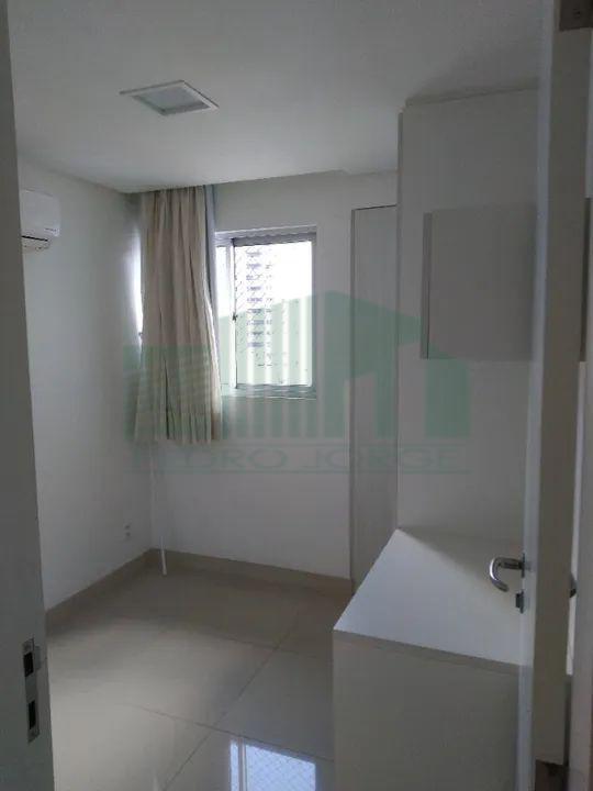 Apartamento à venda com 3 quartos, 95m² - Foto 13