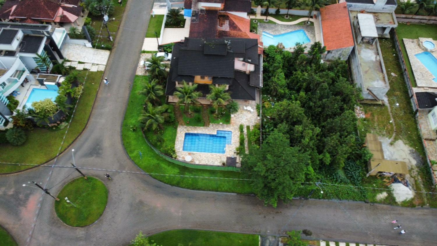 Casa de Condomínio à venda com 5 quartos, 405m² - Foto 21