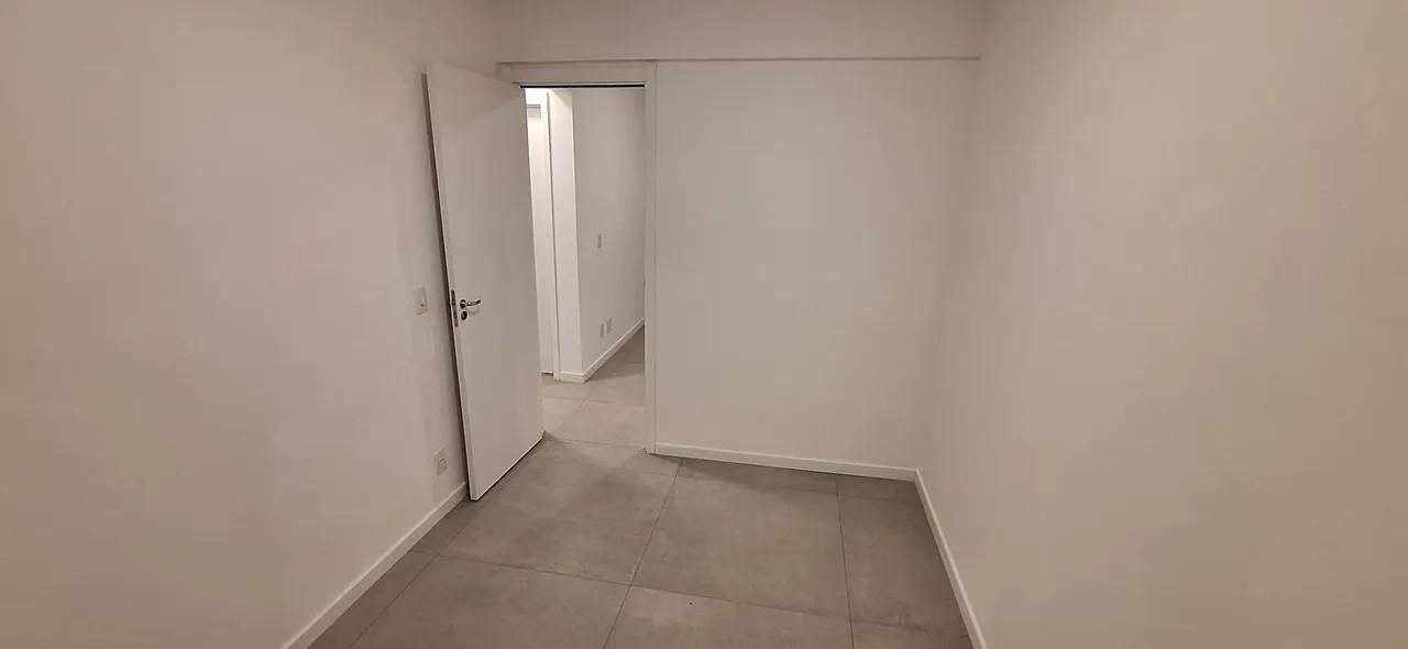 Apartamento à venda com 3 quartos, 122m² - Foto 1