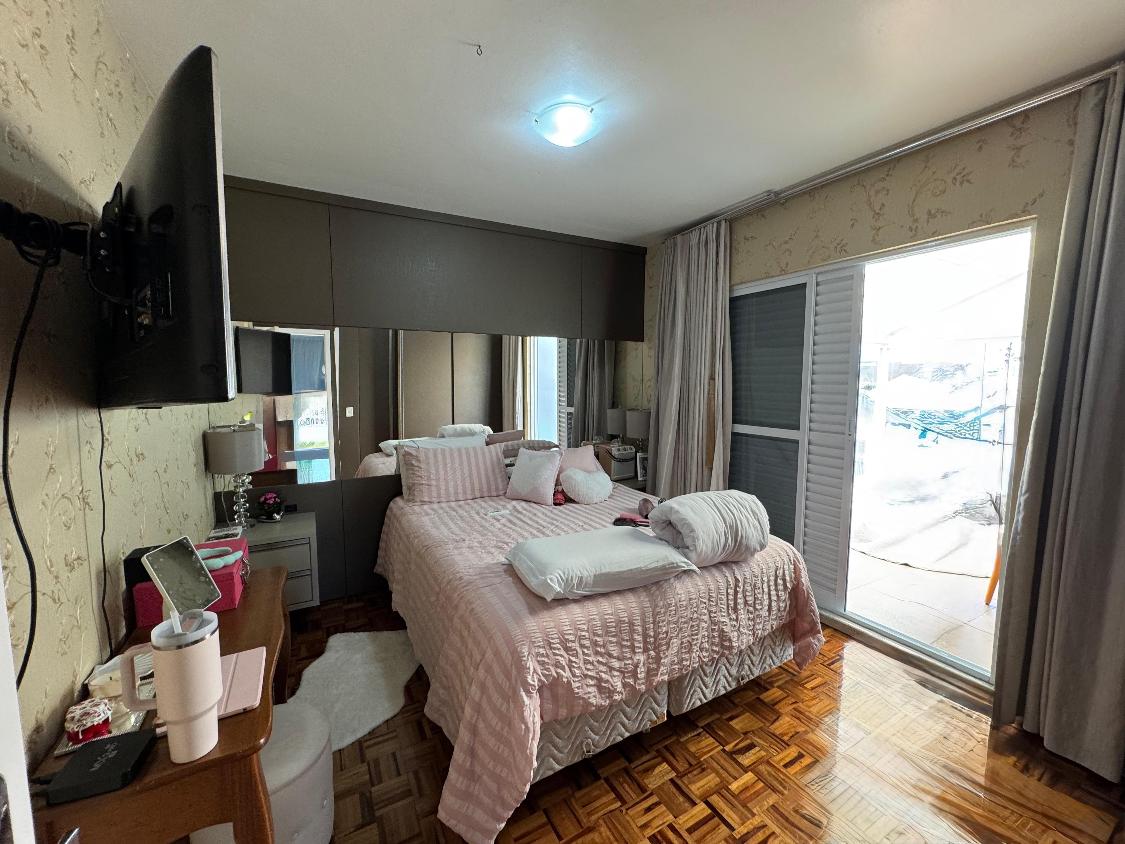 Casa à venda com 4 quartos, 300m² - Foto 10