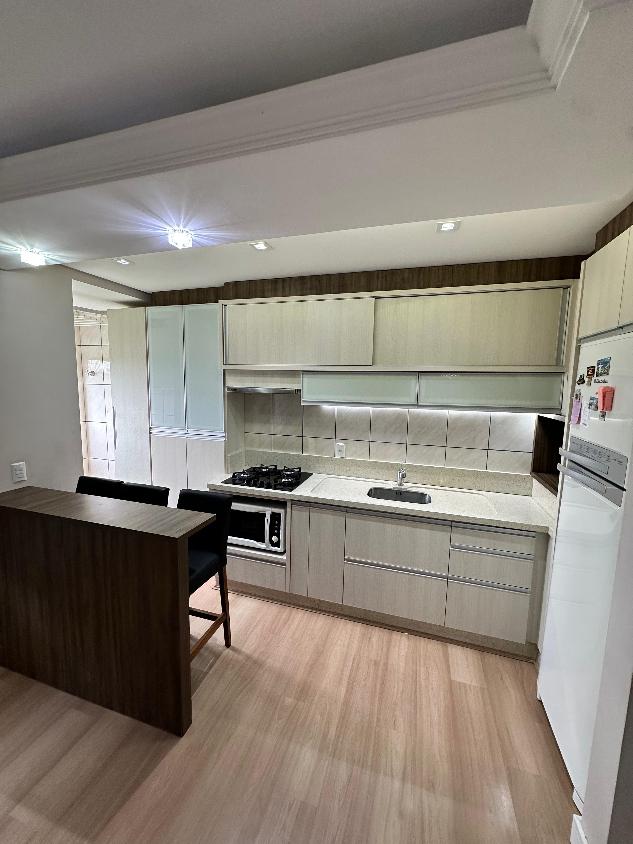 Apartamento à venda com 2 quartos, 62m² - Foto 9