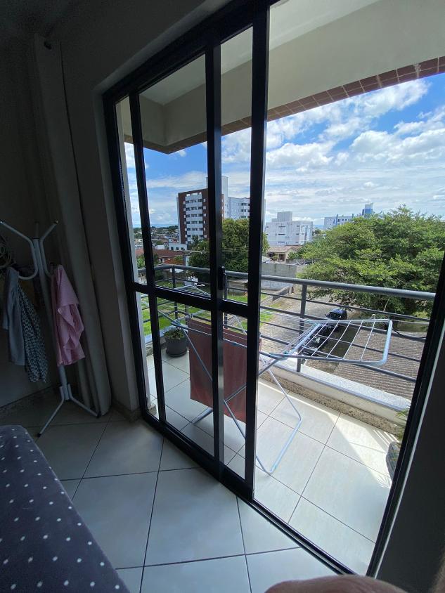 Apartamento à venda com 3 quartos, 98m² - Foto 8