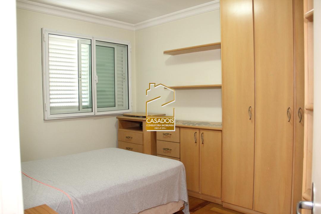 Apartamento à venda com 2 quartos, 75m² - Foto 12