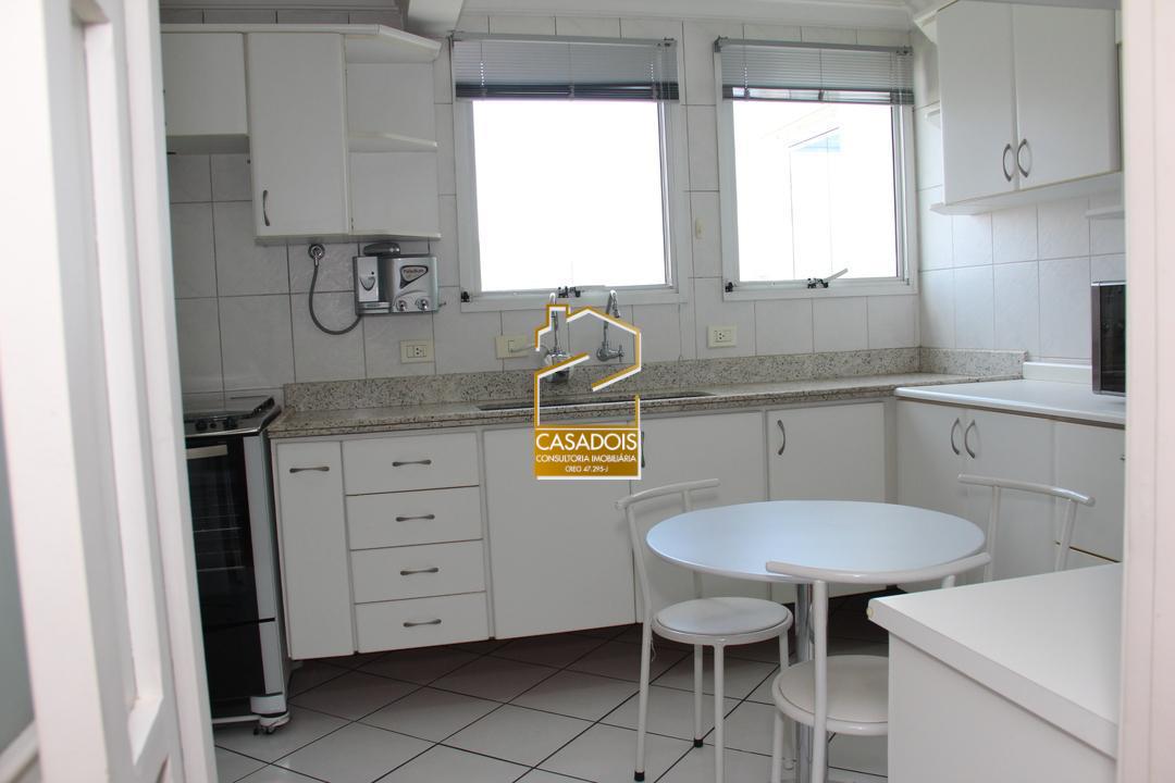 Apartamento à venda com 2 quartos, 75m² - Foto 21