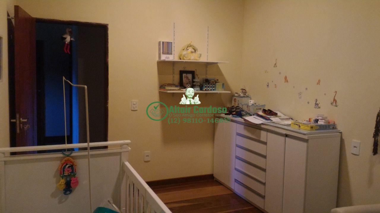 Casa de Condomínio à venda com 5 quartos, 500m² - Foto 18