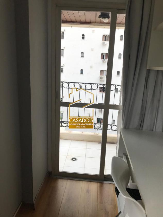 Apartamento para alugar com 1 quarto, 49m² - Foto 2