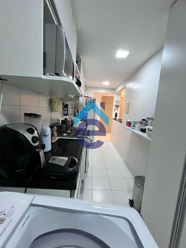 Apartamento à venda com 3 quartos, 80m² - Foto 13