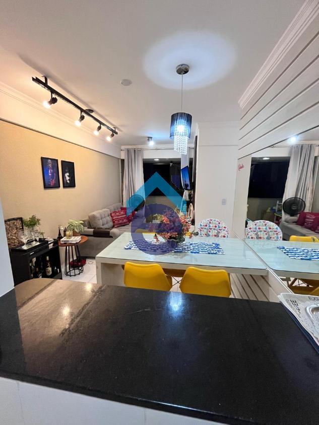 Apartamento à venda com 3 quartos, 80m² - Foto 1