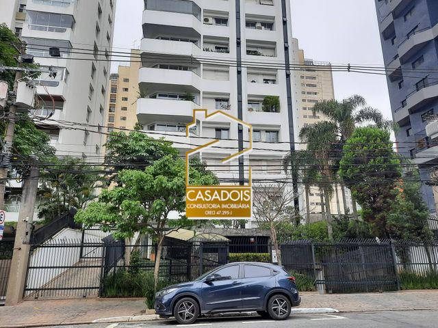 Apartamento à venda com 3 quartos, 144m² - Foto 1