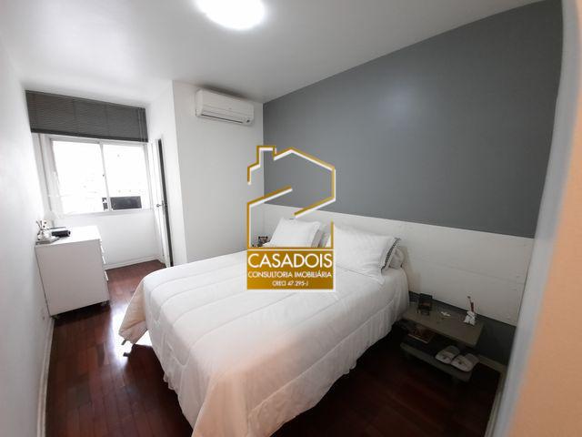 Apartamento à venda com 3 quartos, 144m² - Foto 8