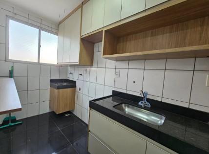 Apartamento à venda com 2 quartos, 47m² - Foto 2