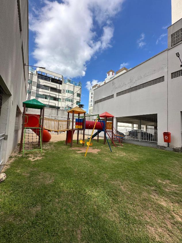 Apartamento à venda com 3 quartos, 92m² - Foto 3