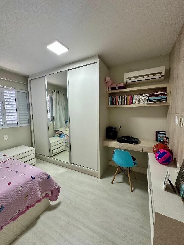 Apartamento à venda com 3 quartos, 90m² - Foto 2