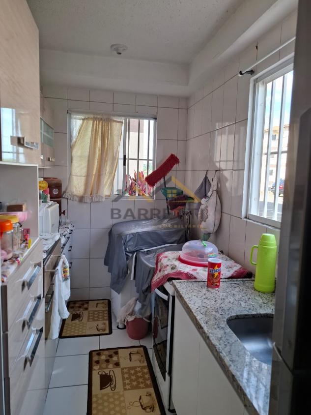 Apartamento à venda com 2 quartos, 47m² - Foto 13