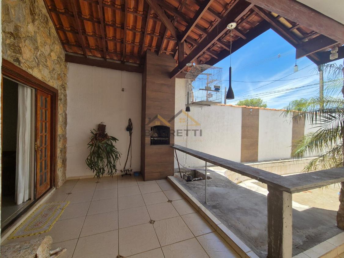 Casa à venda com 2 quartos, 100m² - Foto 19