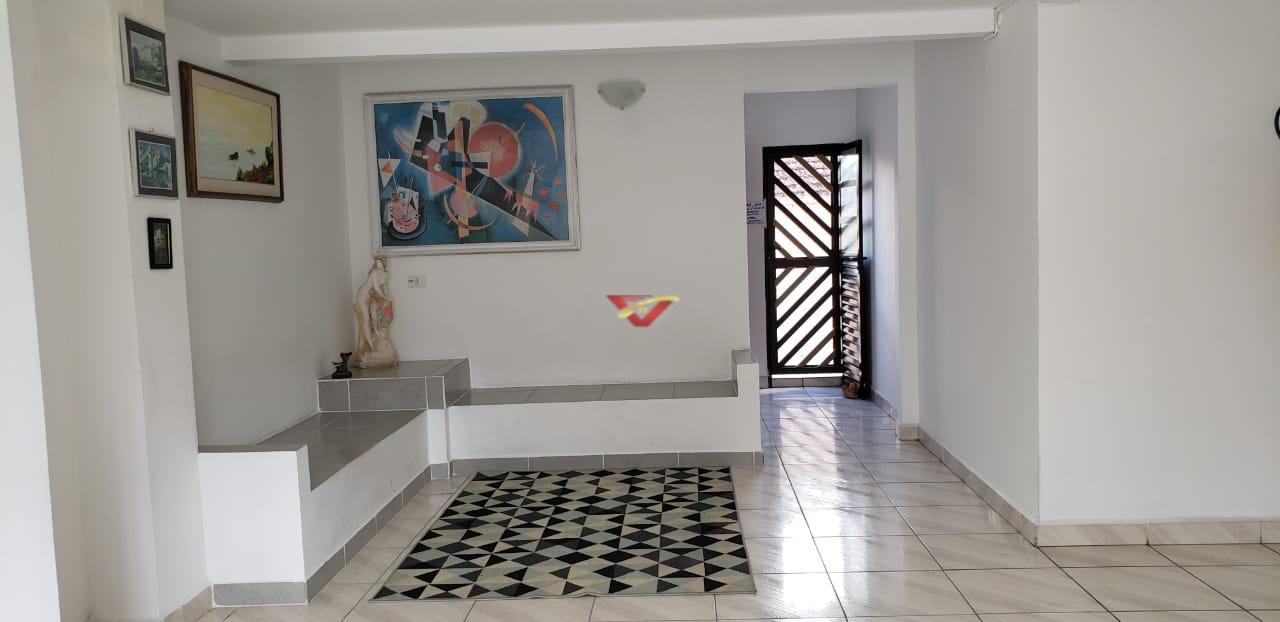 Apartamento à venda com 1 quarto, 50m² - Foto 3