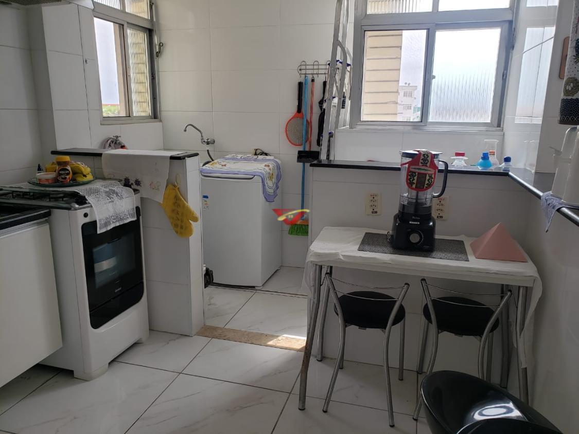 Apartamento à venda com 1 quarto, 50m² - Foto 14