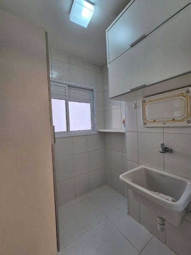 Apartamento à venda com 3 quartos, 83m² - Foto 4