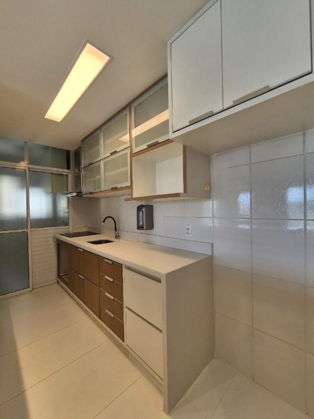 Apartamento à venda com 3 quartos, 83m² - Foto 8