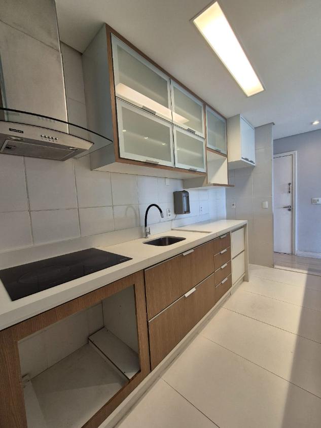 Apartamento à venda com 3 quartos, 83m² - Foto 17