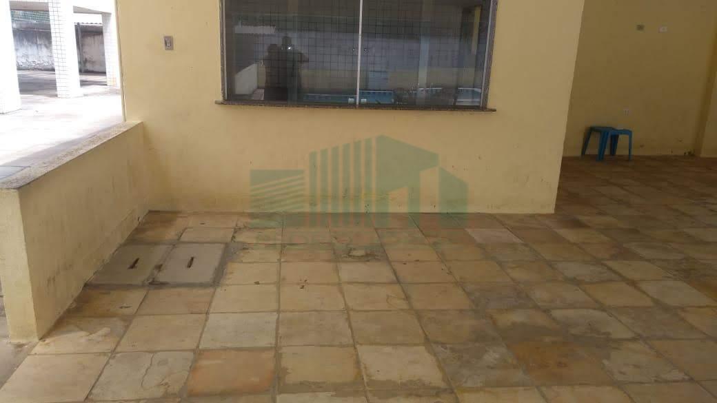 Apartamento à venda com 3 quartos, 75m² - Foto 13