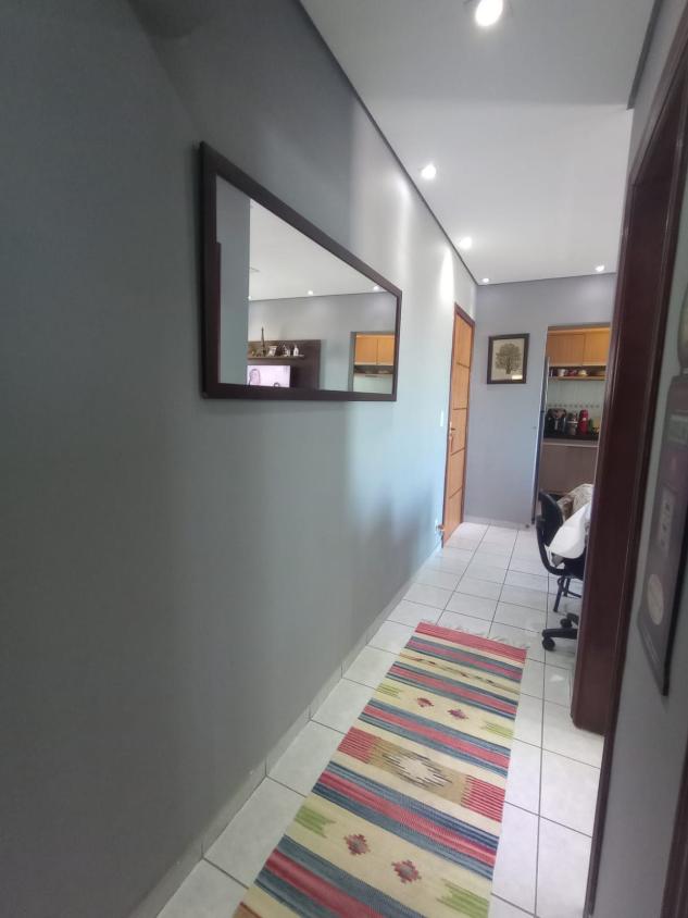 Apartamento à venda com 2 quartos, 70m² - Foto 31