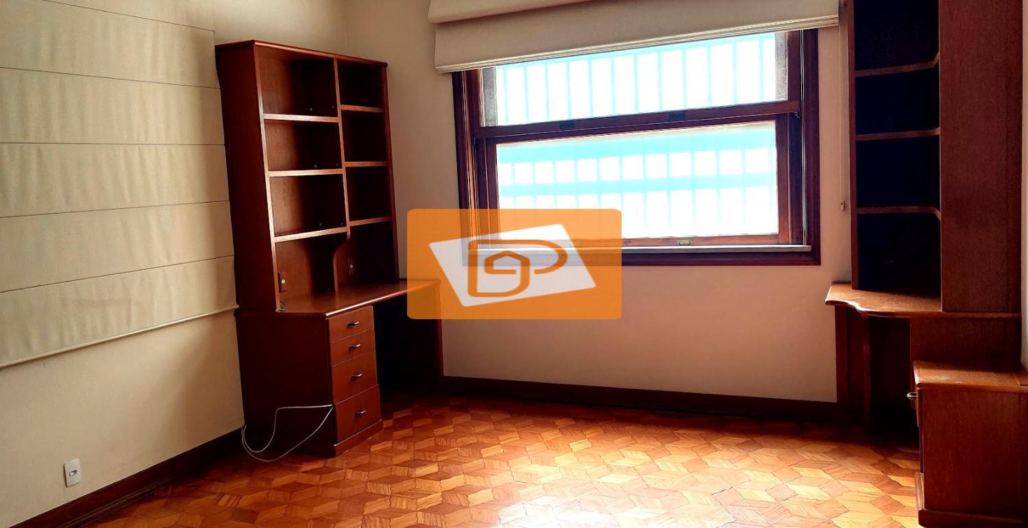 Casa à venda e aluguel com 5 quartos, 441m² - Foto 11