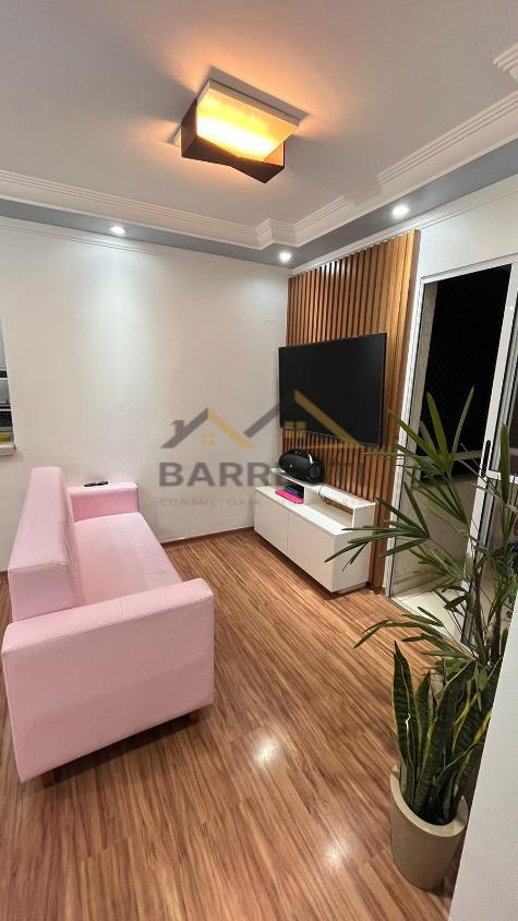 Apartamento à venda com 2 quartos, 55m² - Foto 1