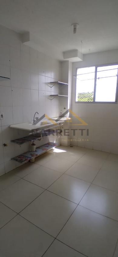 Apartamento à venda com 2 quartos, 46m² - Foto 4