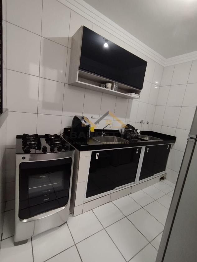 Apartamento à venda com 2 quartos, 46m² - Foto 3