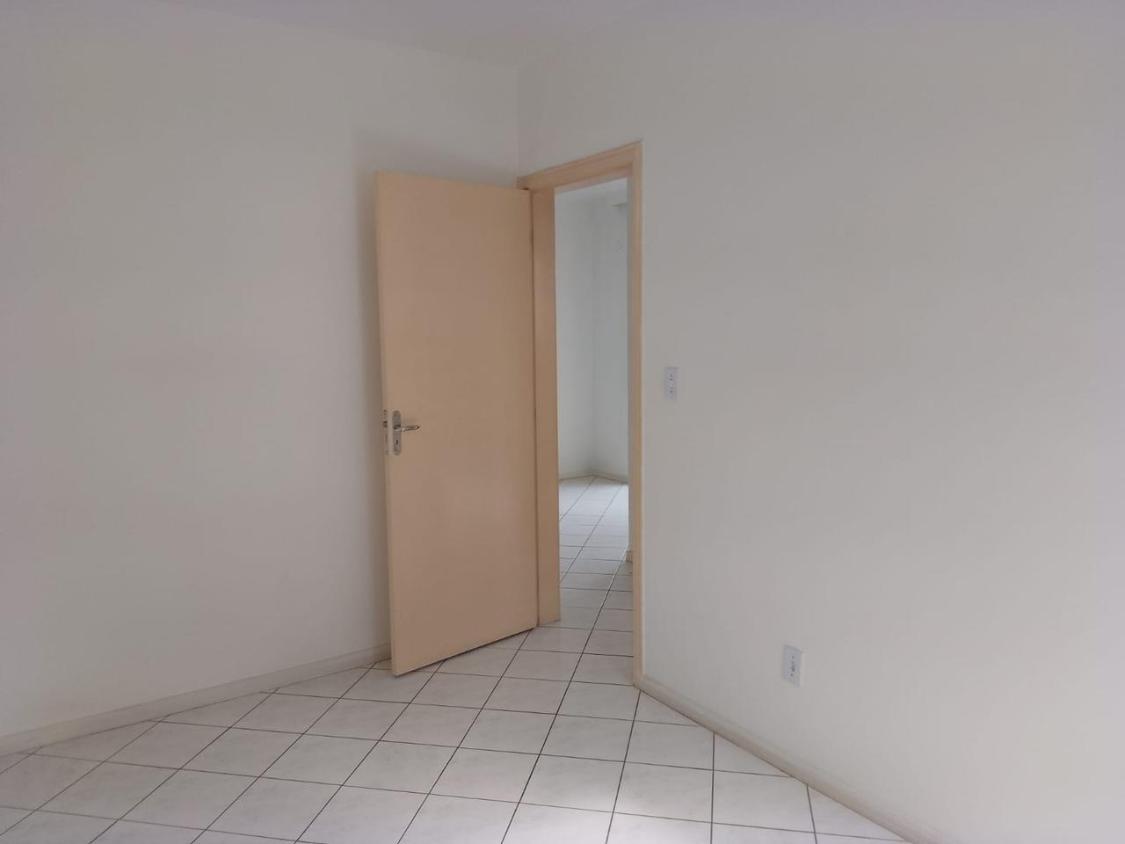 Apartamento à venda com 2 quartos, 56m² - Foto 11