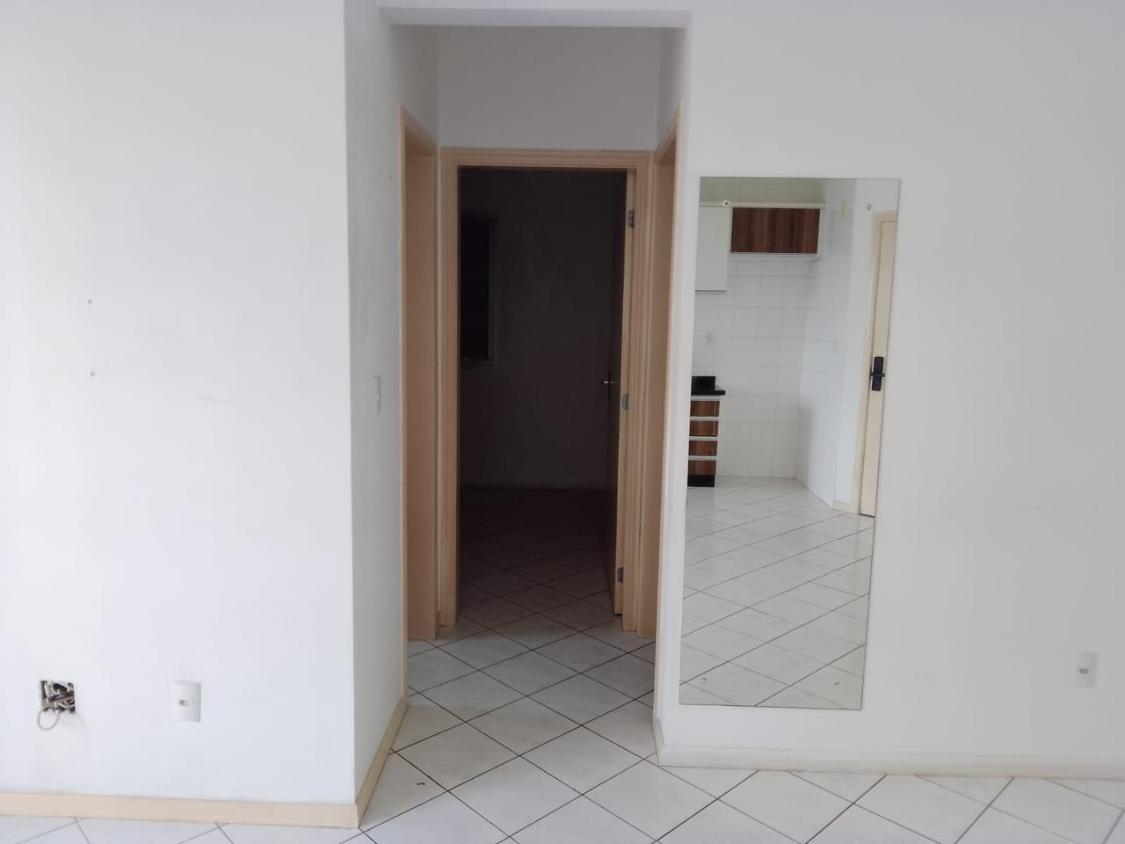 Apartamento à venda com 2 quartos, 56m² - Foto 17