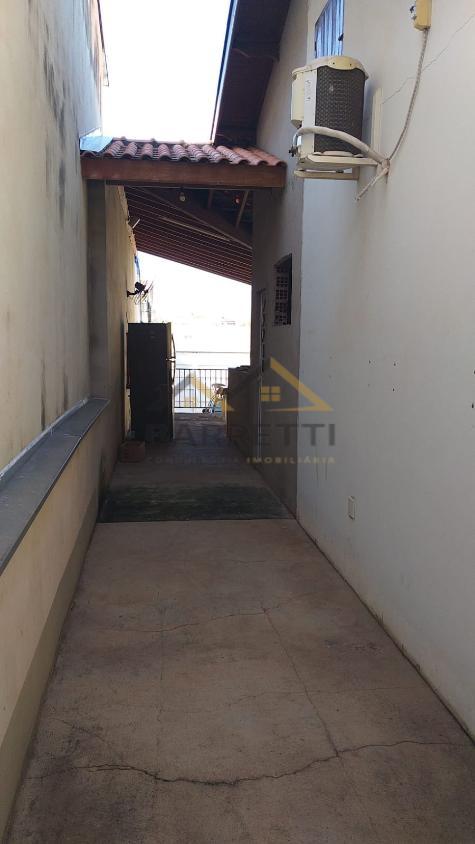 Casa à venda com 3 quartos, 200m² - Foto 22