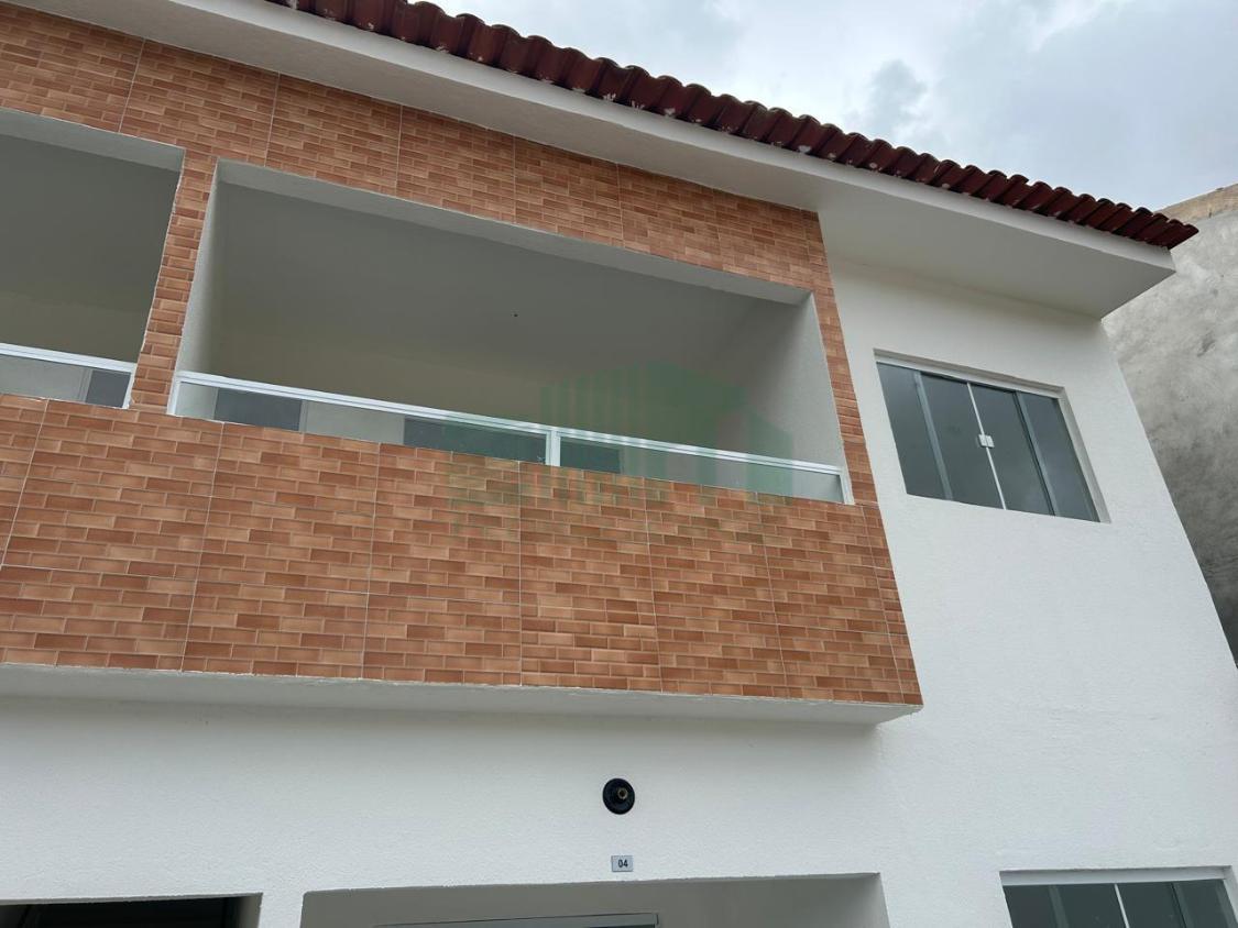 Casa à venda com 2 quartos, 51m² - Foto 2