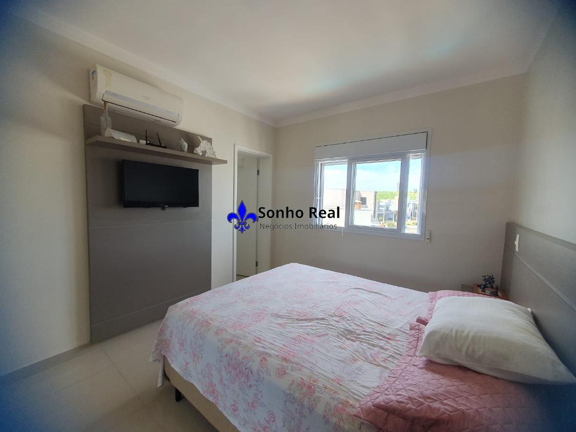 Casa à venda com 3 quartos, 246m² - Foto 16
