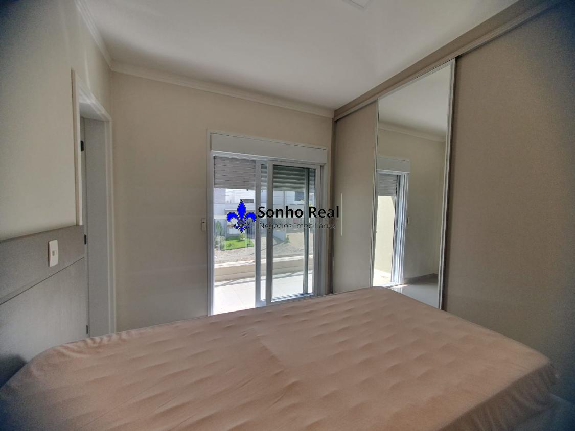 Casa à venda com 3 quartos, 246m² - Foto 11