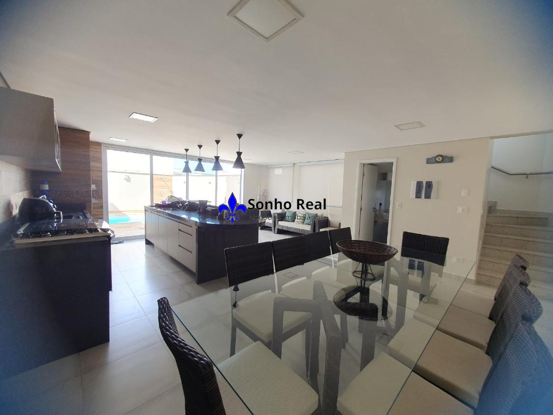 Casa à venda com 3 quartos, 246m² - Foto 32
