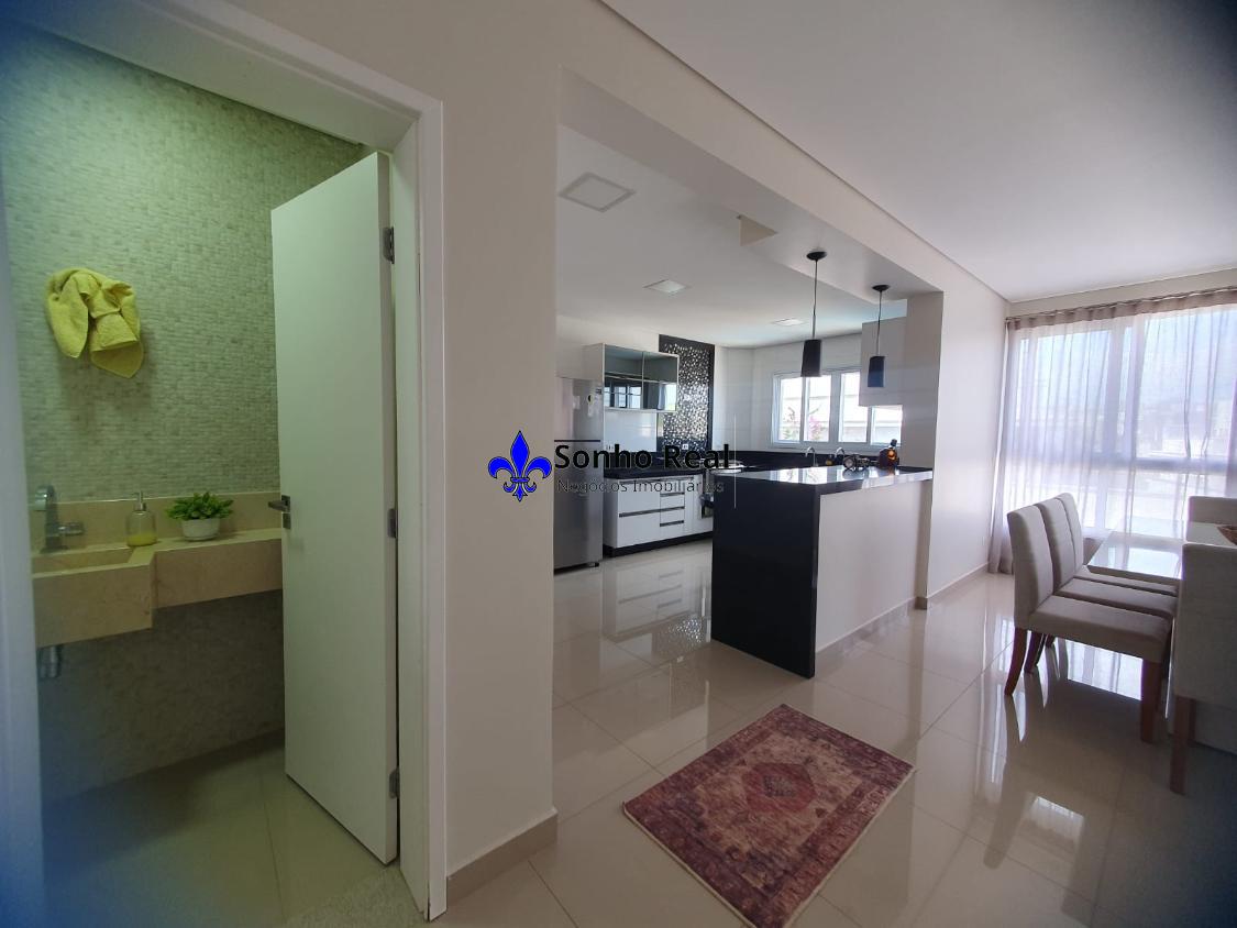 Casa à venda com 3 quartos, 246m² - Foto 22