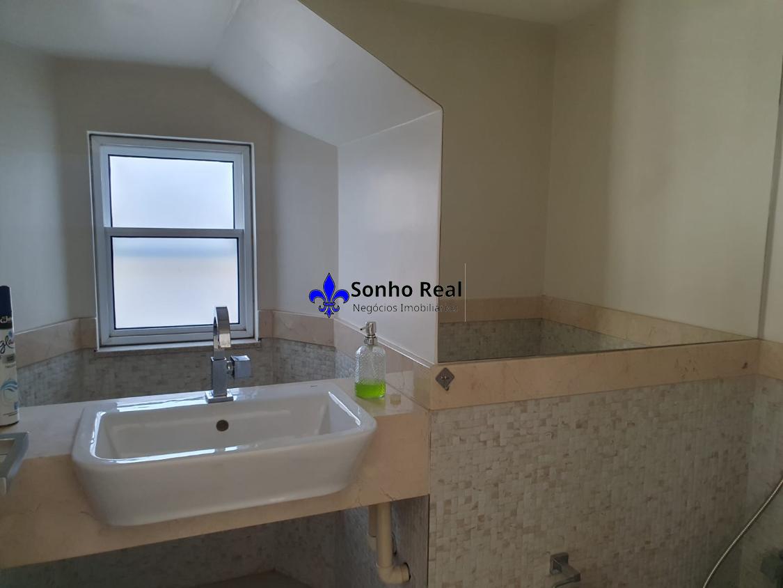 Casa à venda com 3 quartos, 246m² - Foto 35