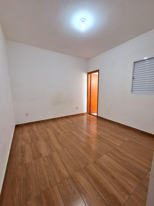 Apartamento à venda com 2 quartos, 67m² - Foto 3