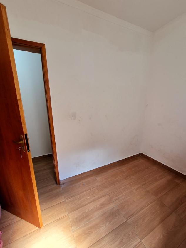 Apartamento à venda com 2 quartos, 67m² - Foto 2